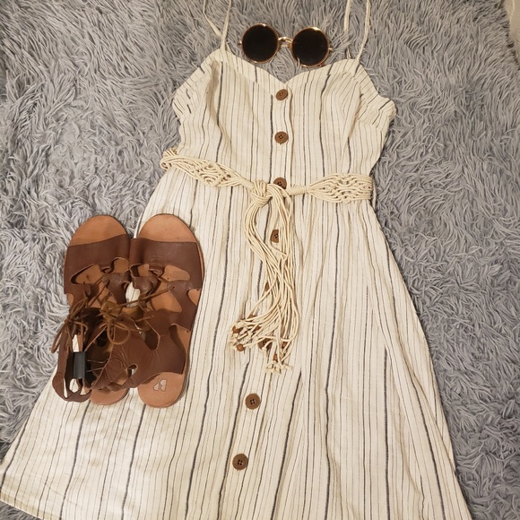 DRESSES | [NwT]Belted Button Up Dress! - Picture 7 of 8